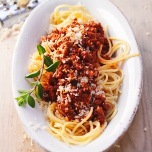 traditional italian spaghetti bolognese